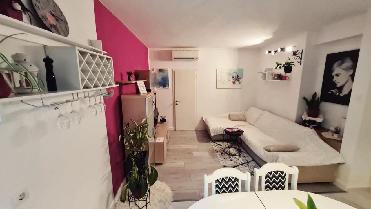 Apartment Brdo Pula Eksteriør billede